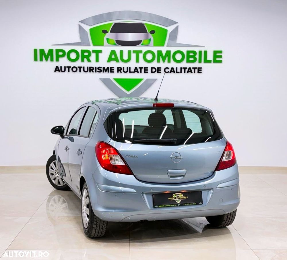 Opel Corsa 1.2i Essentia - 12
