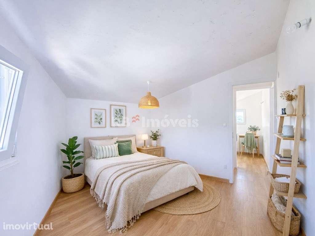 Moradia T2+3 Totalmente Recuperada em Assentiz - Torres Novas - Grande imagem: 3/39