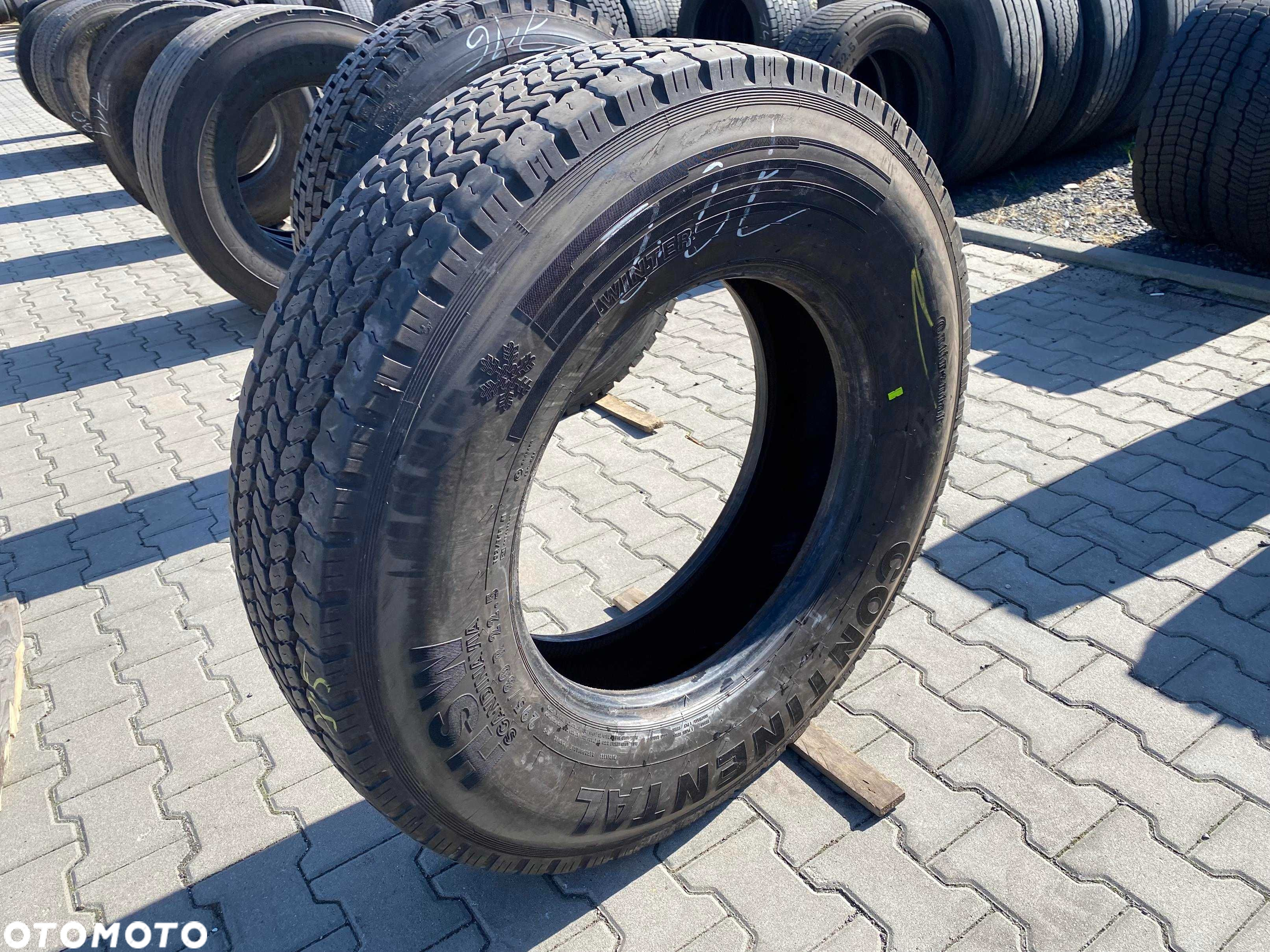 Opona 295/80R22.5 CONTINENTAL HSW SCANDINAVIA Napędowa 15mm - 4