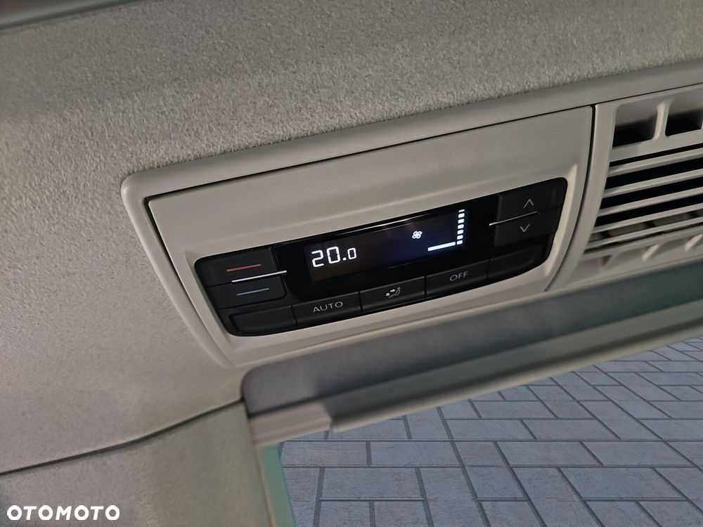 Volkswagen California - 26