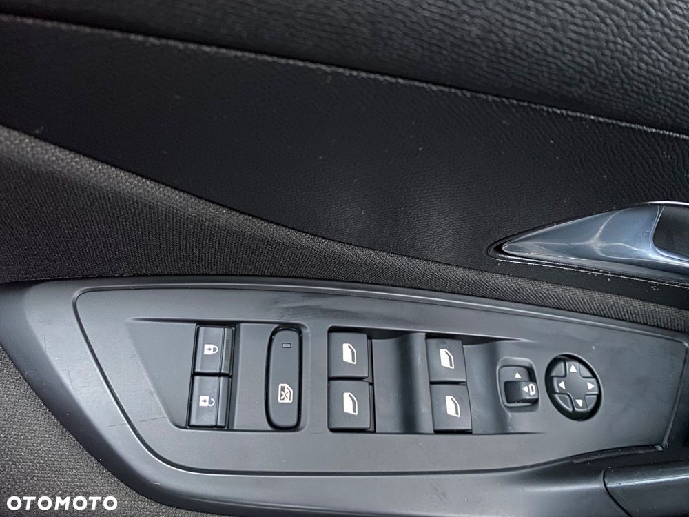 Peugeot 308 BlueHDi 130 Active Pack - 31