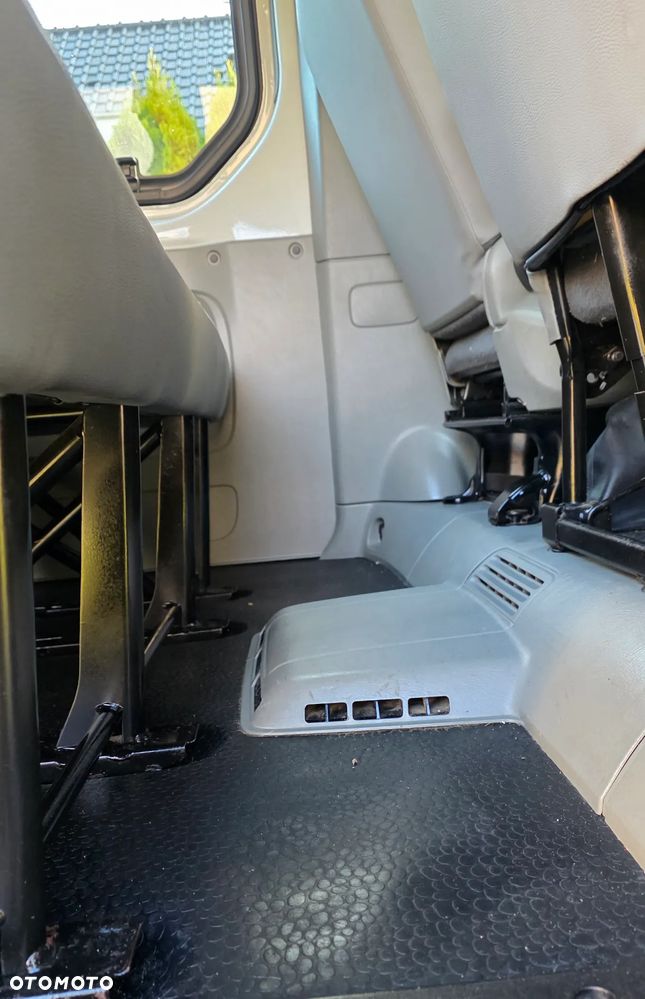 Nissan Primastar - 21