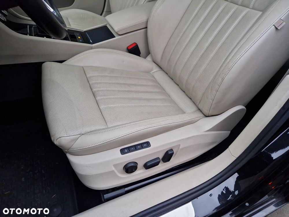 Skoda Superb 2.0 TSI 4x4 L&K DSG - 12