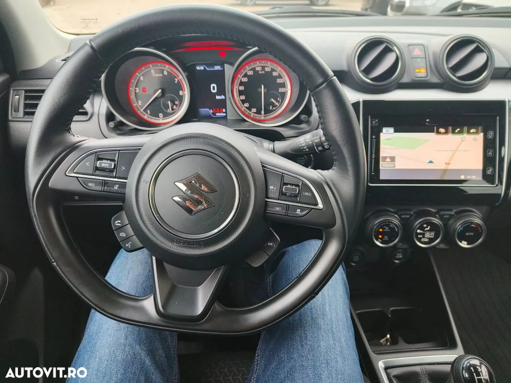 Suzuki Swift 1.2 Dualjet 12V MHEV Spirit - 14