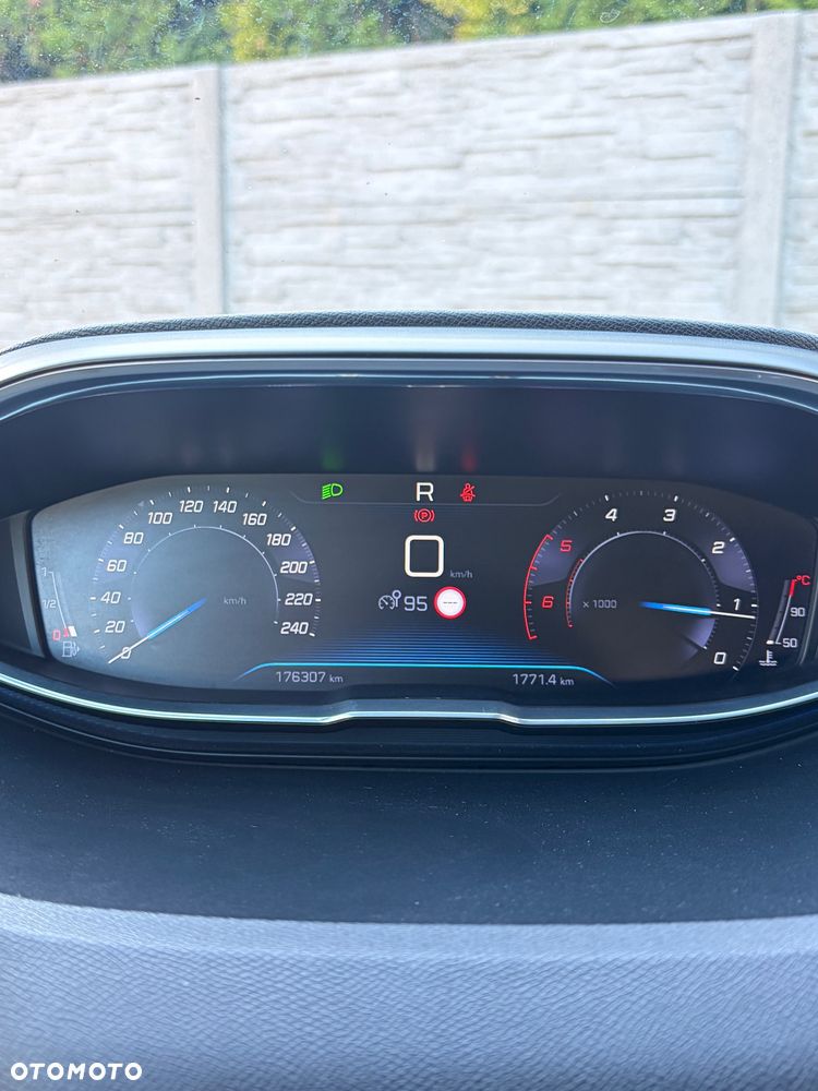 Peugeot 3008 - 38