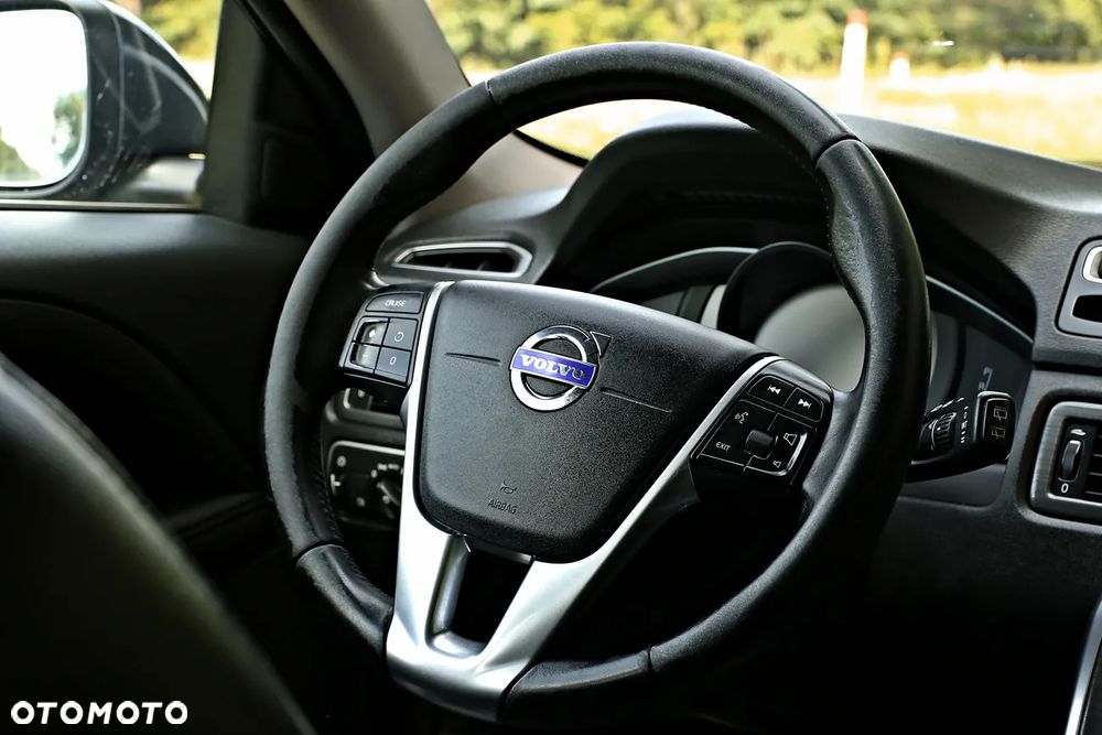 Volvo V70 D3 Geartronic Kinetic - 33