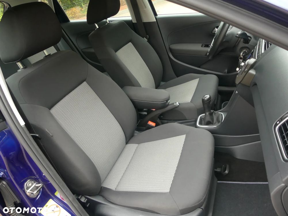 Volkswagen Polo - 28