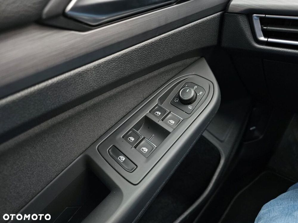 Volkswagen Golf Variant 1.5 eTSI EVO Style DSG - 11