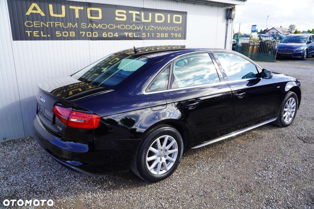 Audi A4 Limousine - 39