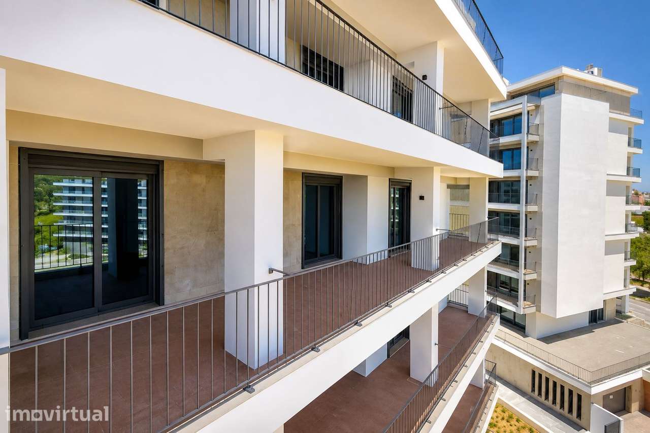 ÉLOU T4 DE EXCELÊNCIA COM VARANDAS PANORÂMICAS | PISCINA | GINÁSIO - Grande imagem: 4/19