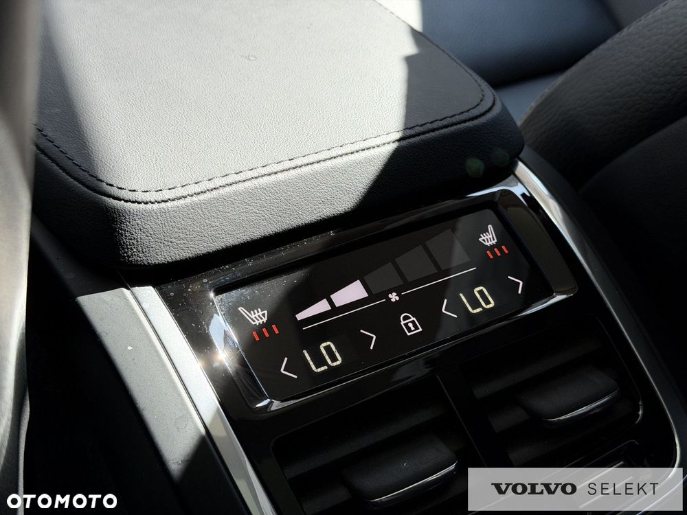 Volvo XC 90 - 19