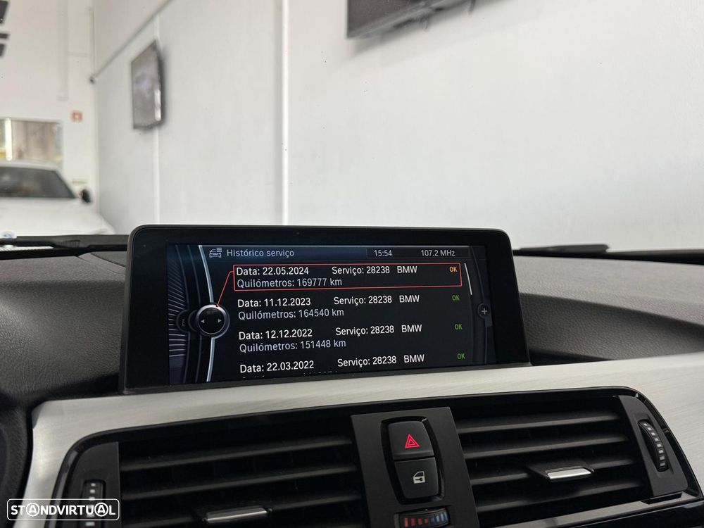 BMW 328 i Auto Pack M - 34