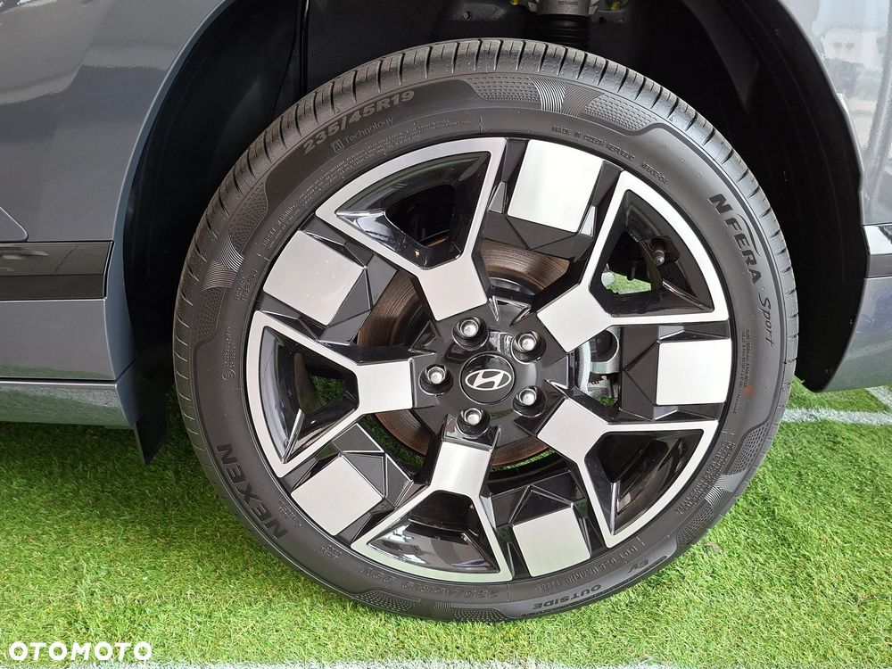 Hyundai Kona 65kWh Platinum - 35