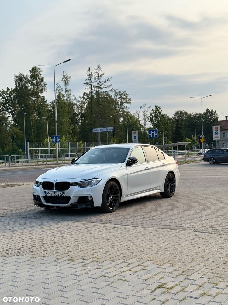 BMW Seria 3 - 1