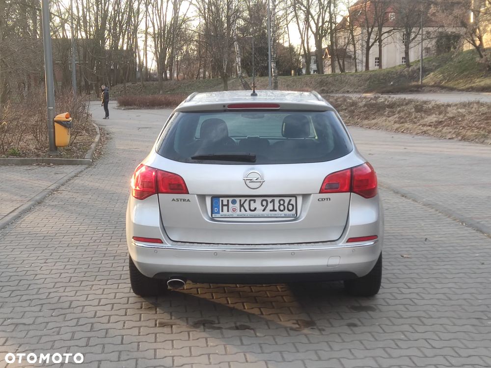 Opel Astra 2.0 CDTI ecoFLEX Start/Stop Exklusiv - 8