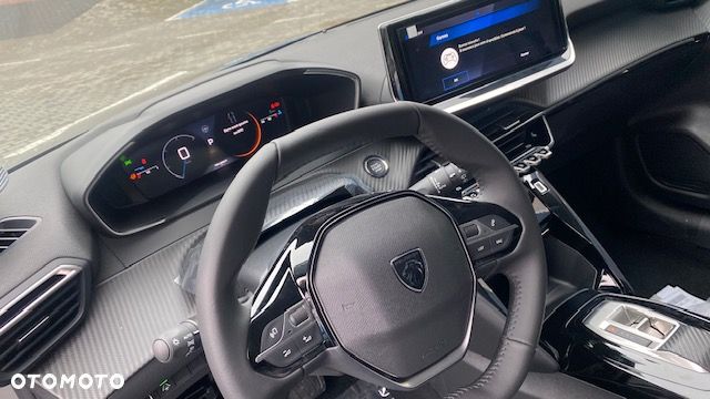 Peugeot 208 1.2 PureTech Allure S&S EAT8 - 6