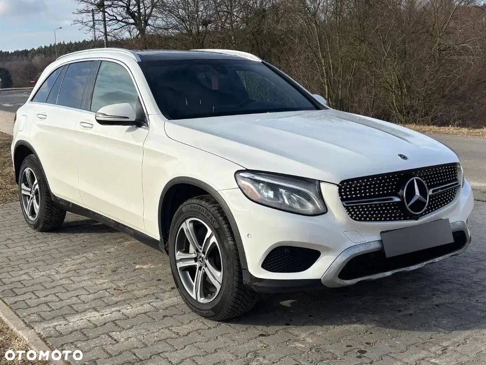 Mercedes-Benz GLC 300 4Matic 9G-TRONIC Exclusive - 1