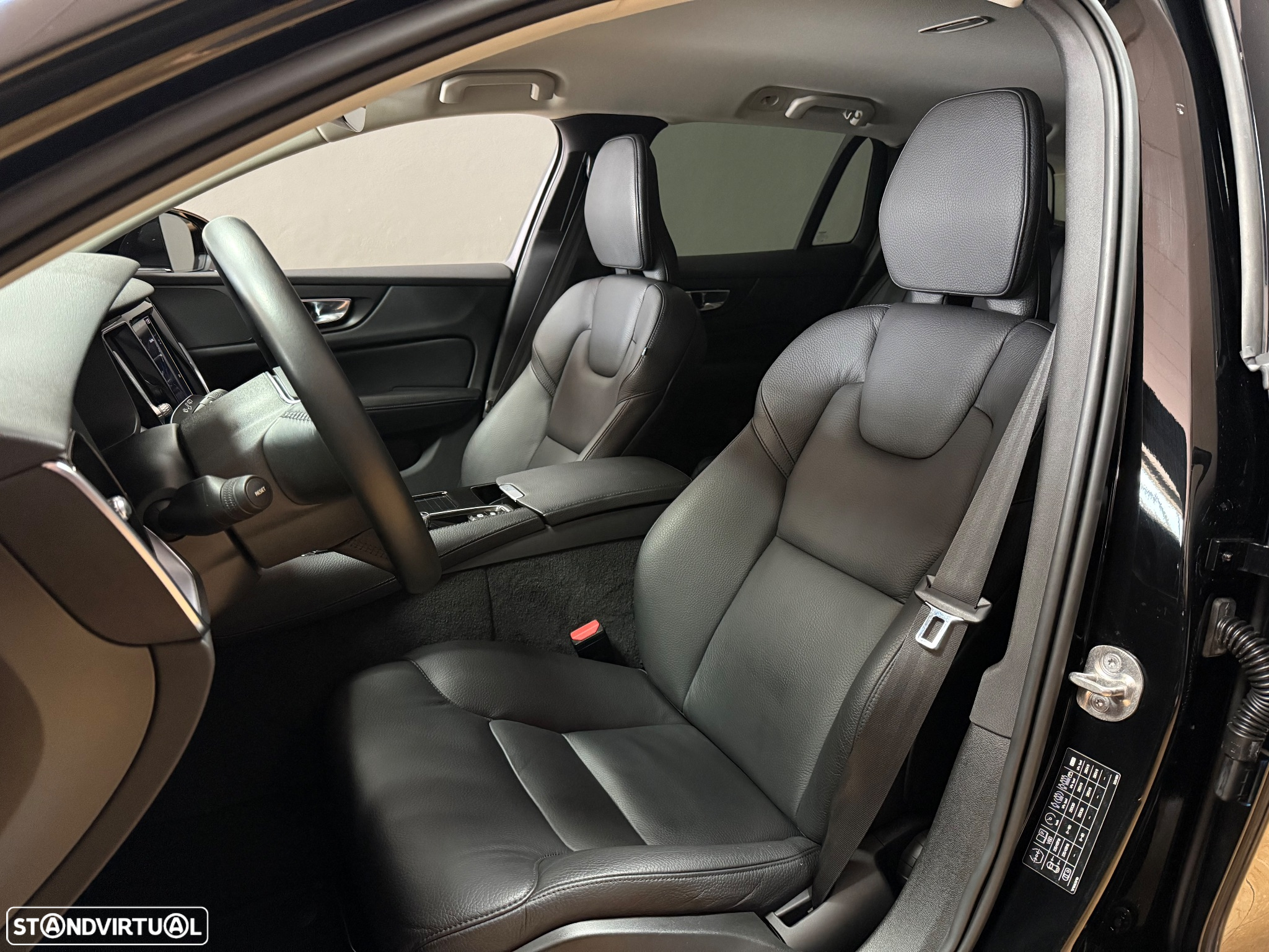 Volvo V60 2.0 T6 AWD TE Inscription Expression - 7