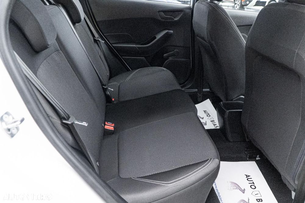 Ford Fiesta 1.1 Trend Connected - 8