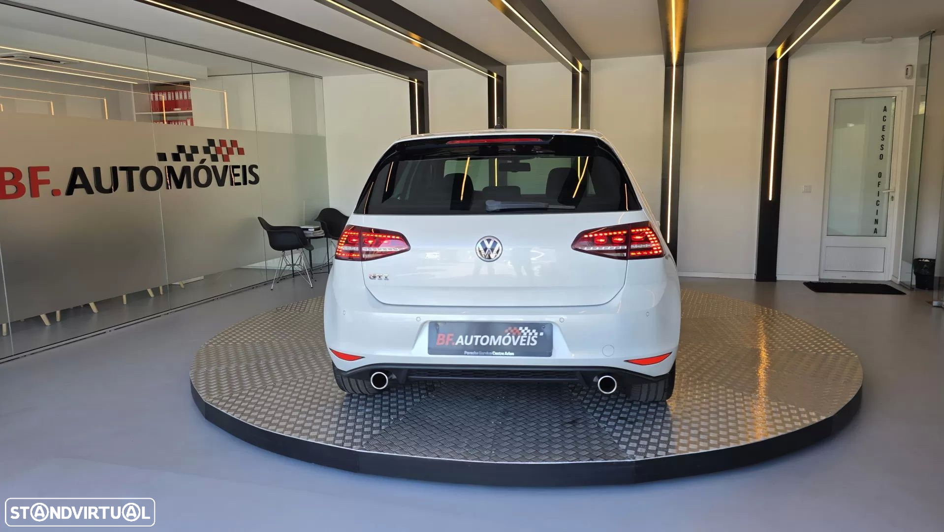 VW Golf 2.0 TSi GTi DSG Performance - 15
