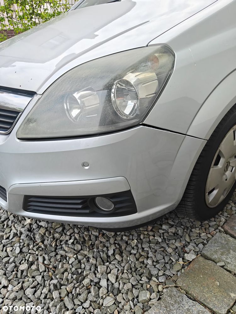 Opel Zafira 1.9 CDTI Edition - 18