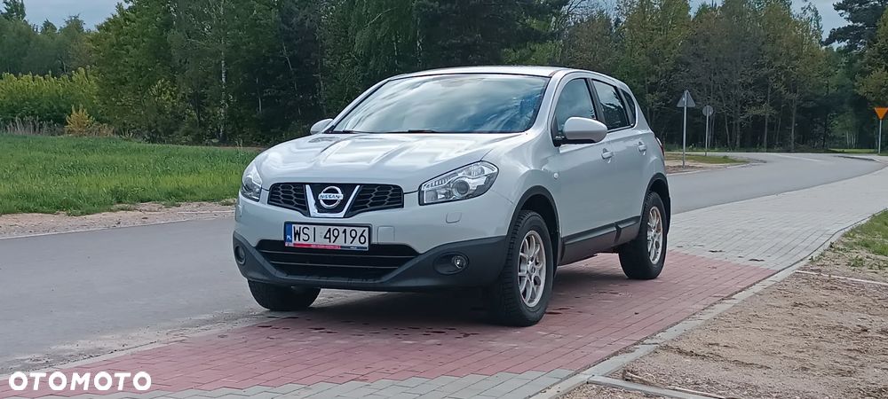 Nissan Qashqai 1.6 visia - 12