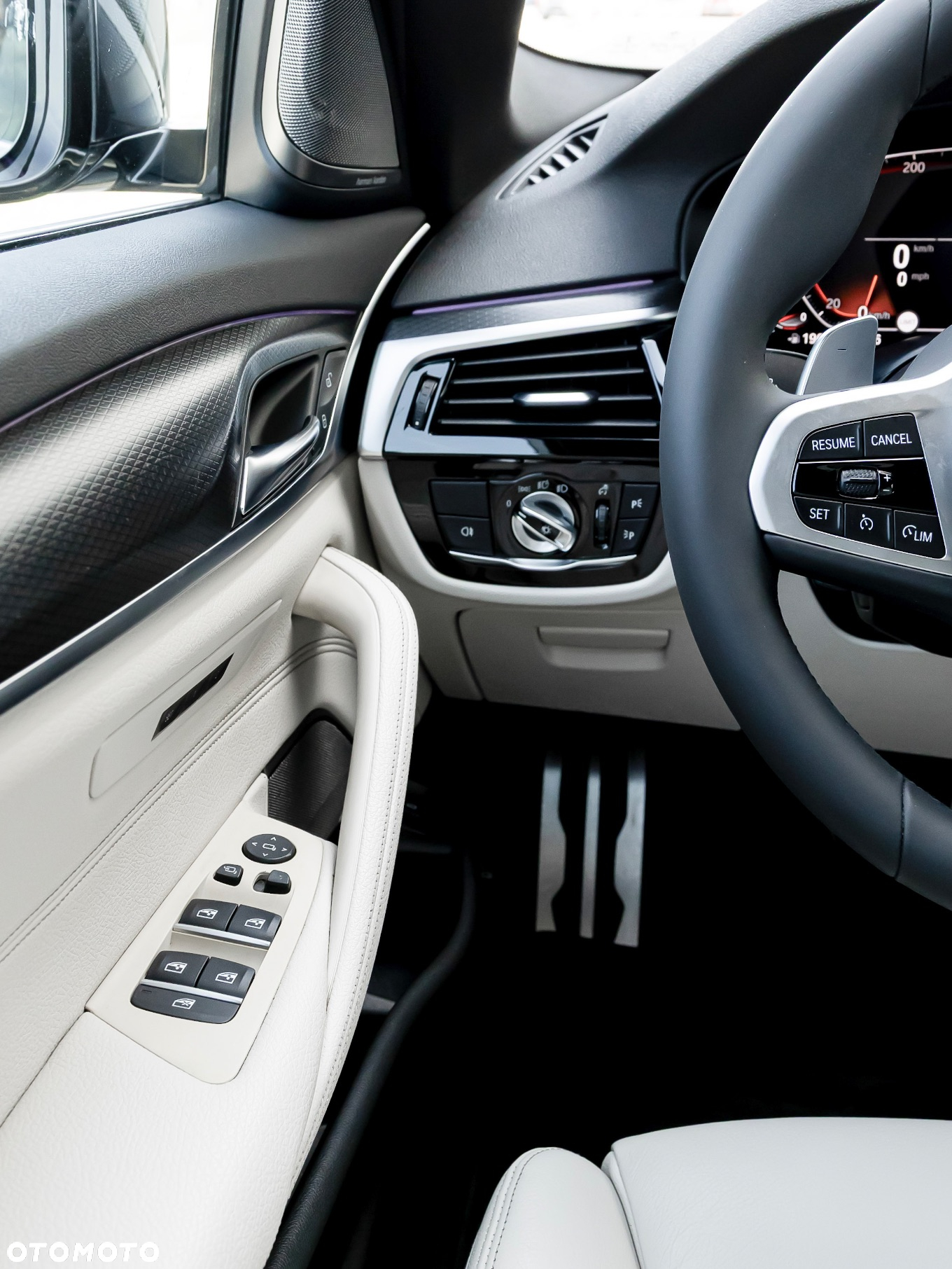 BMW Seria 5 520d xDrive M Sport sport - 26