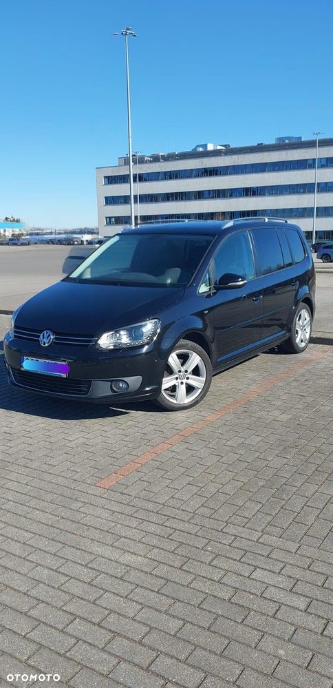 Volkswagen Touran 1.6 TDI DPF BlueMot Comfortline - 1