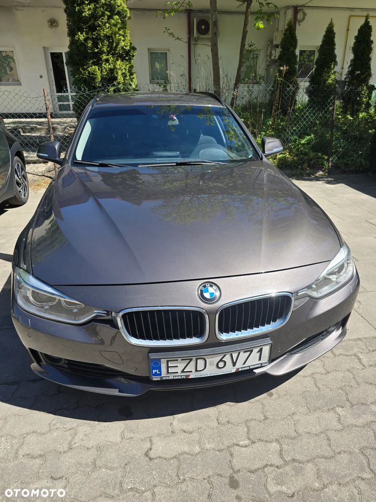 BMW Seria 3 318d - 2