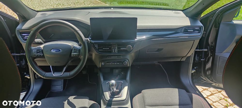Ford Focus 1.5 EcoBlue Start-Stopp-System ST-LINE X - 18