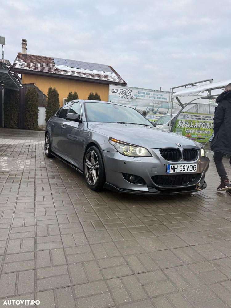 BMW Seria 5 520d - 26