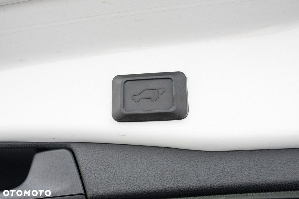 Toyota RAV4 - 26