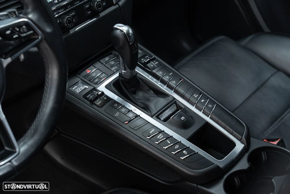 Porsche Macan S - 19