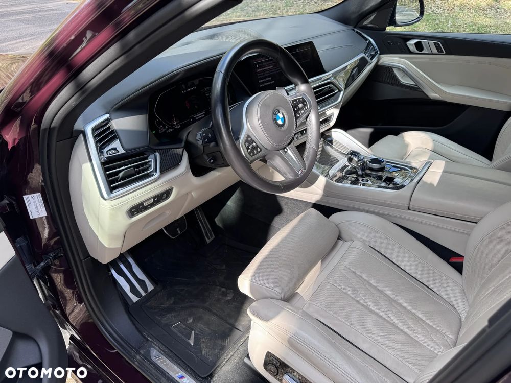 BMW X6M - 11