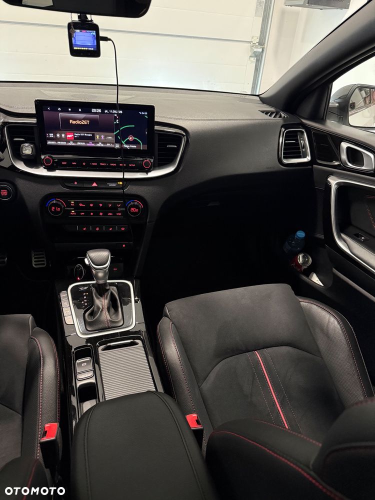 Kia ProCeed - 7