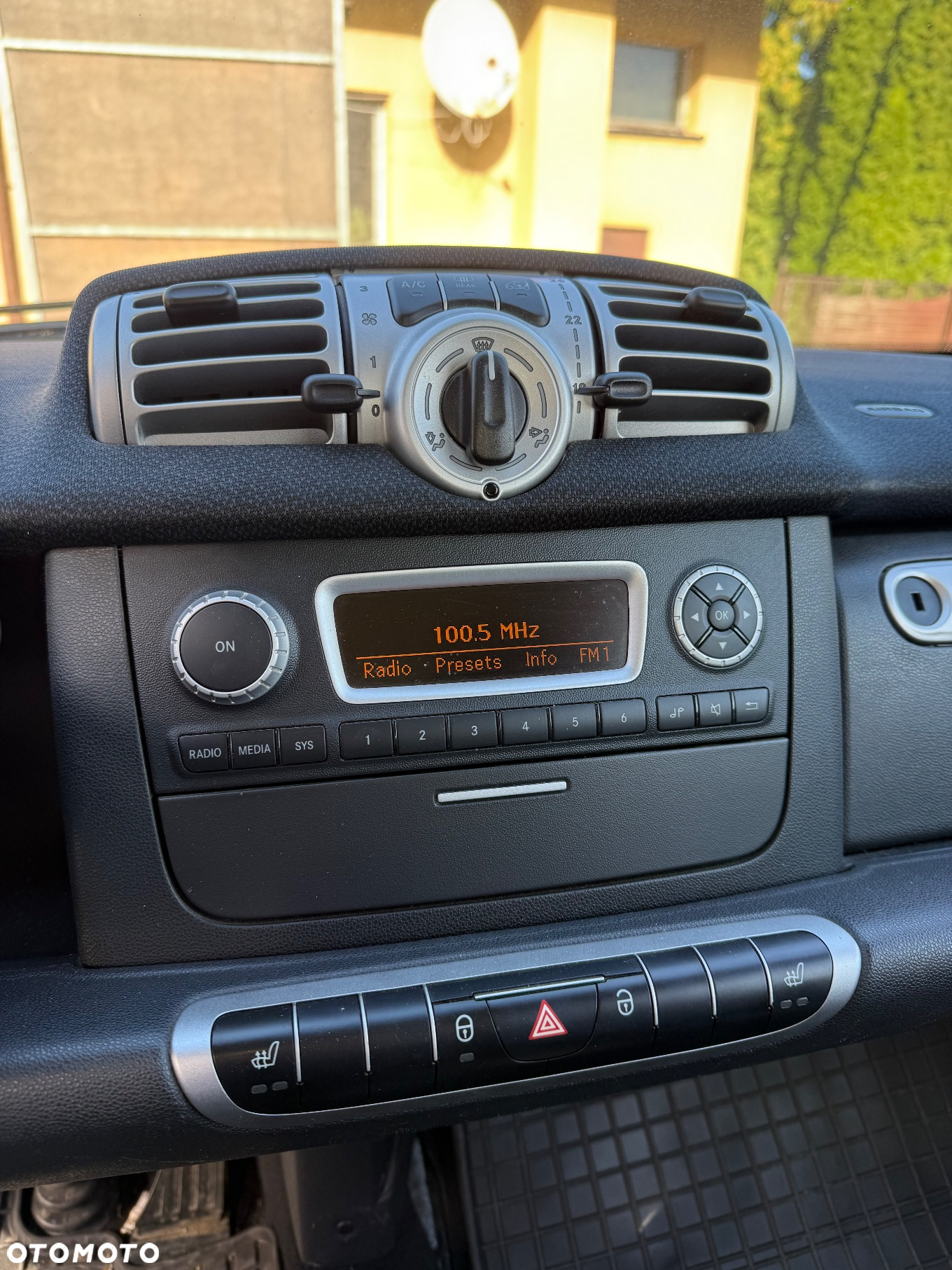 Smart Fortwo coupe softouch pure micro hybrid drive - 12