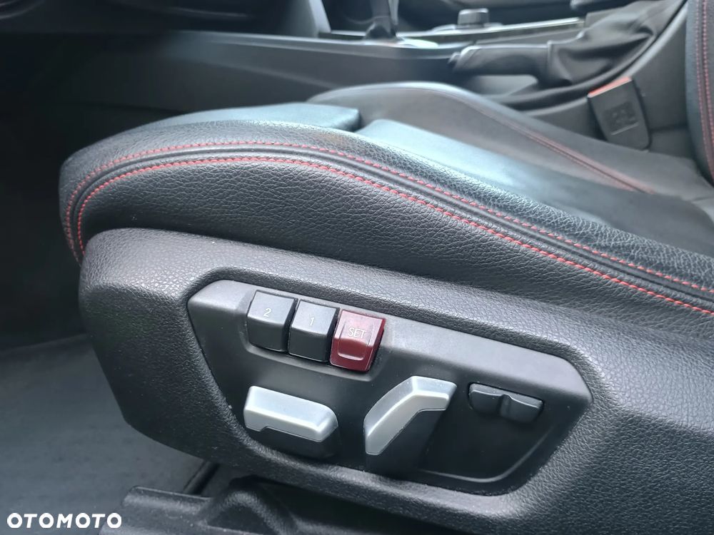 BMW Seria 3 328i xDrive Sport-Aut - 13