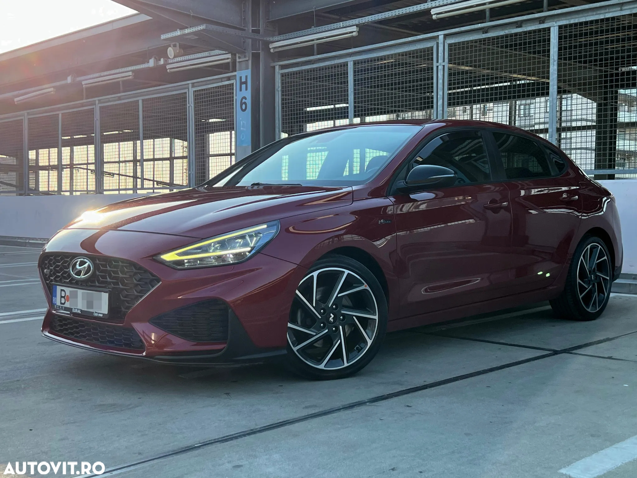 Hyundai i30 Fastback 1.5 T-GDI MHEV 160CP 7DCT Highway N-Line - 3