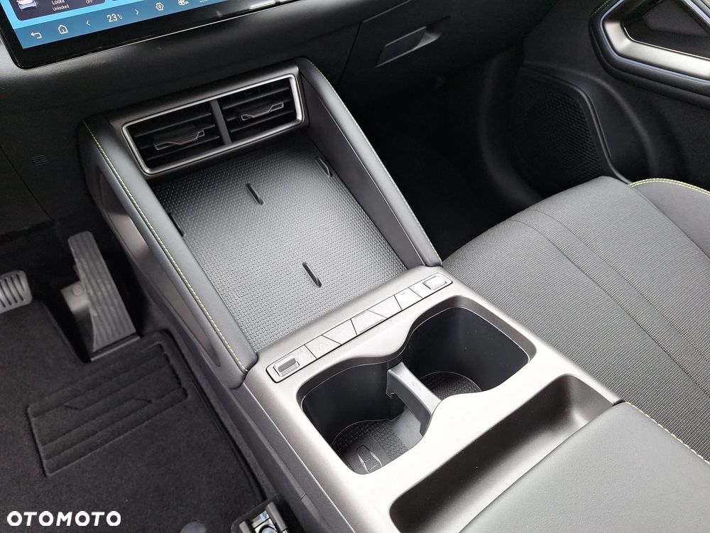 BYD Atto 2 DM-i Active - 16