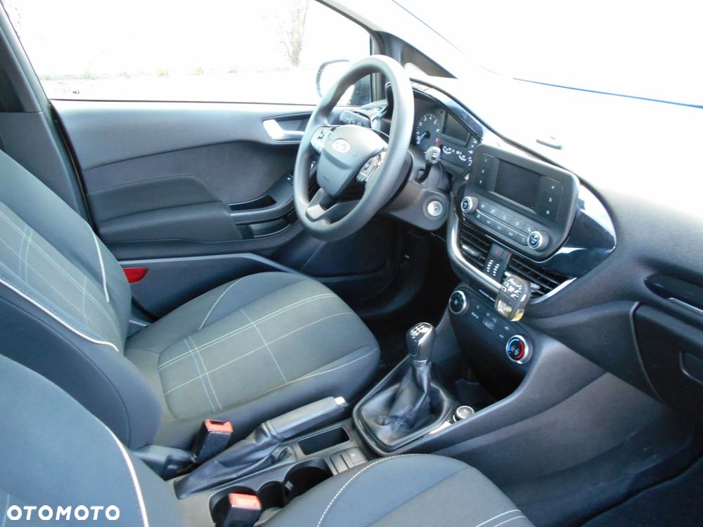 Ford Fiesta 1.1 SYNC Edition - 11