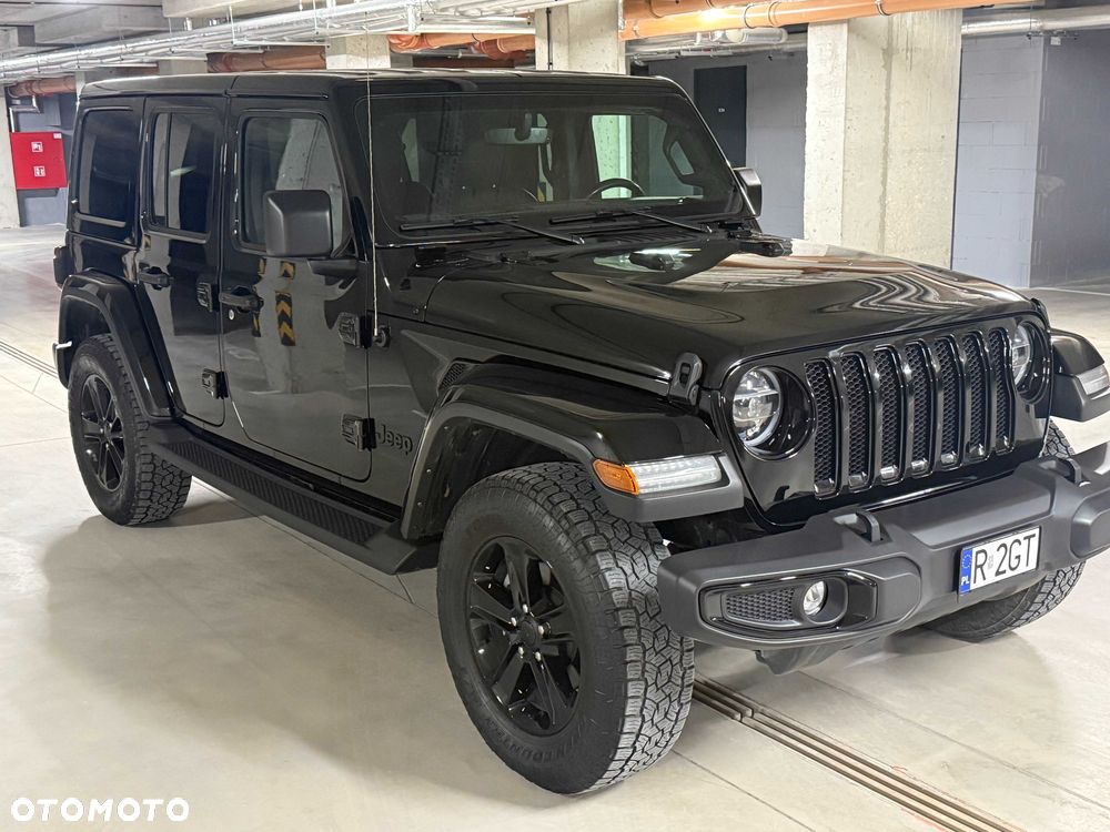 Jeep Wrangler - 1