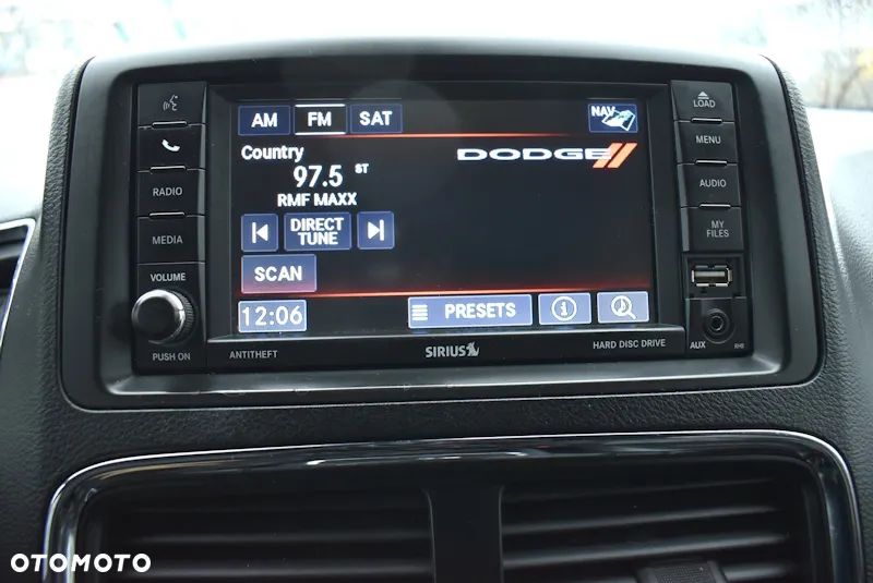 Dodge Grand Caravan 3.6 R/T - 30