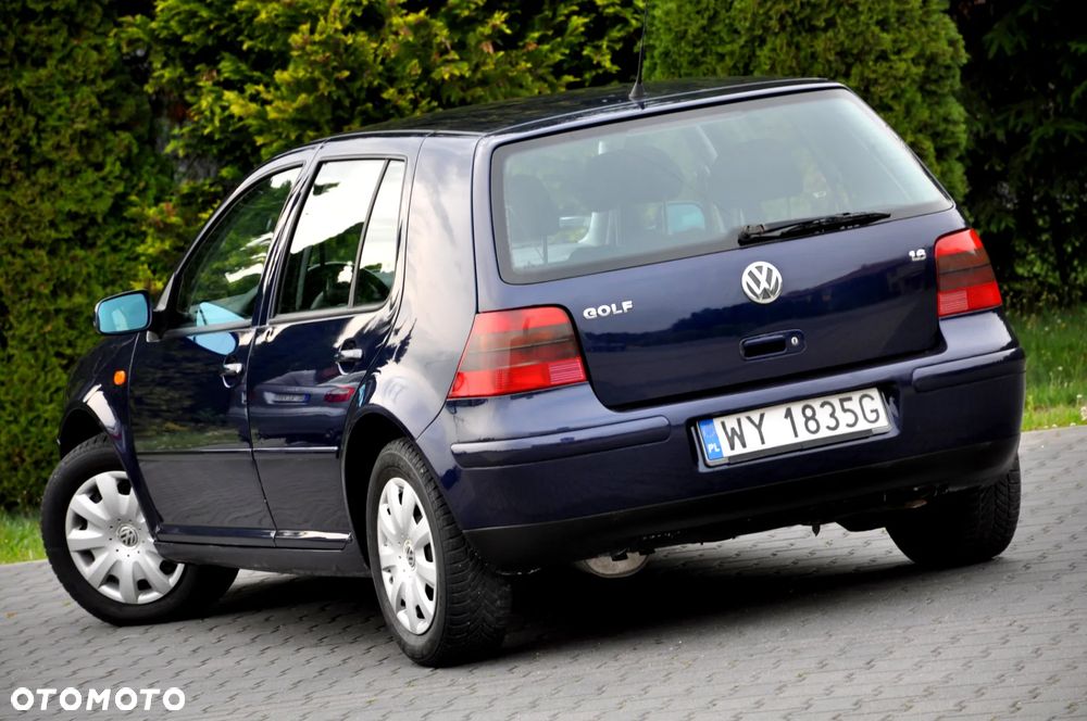 Volkswagen Golf 1.6 Edition - 21