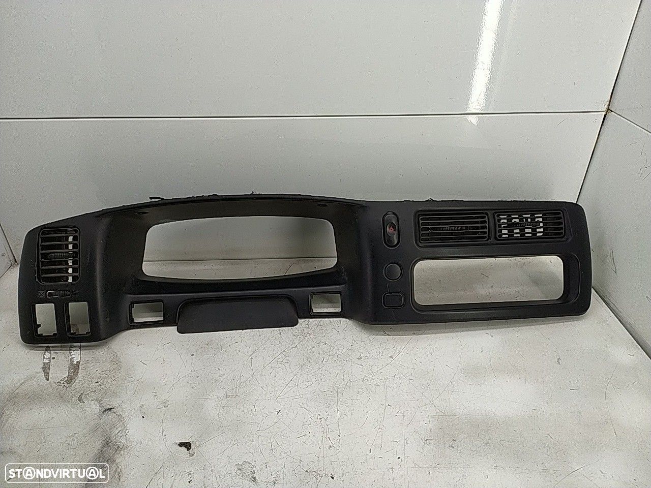 Saida Ar Central / Difusor Mitsubishi L 200 (K7_T, K6_T) - 1