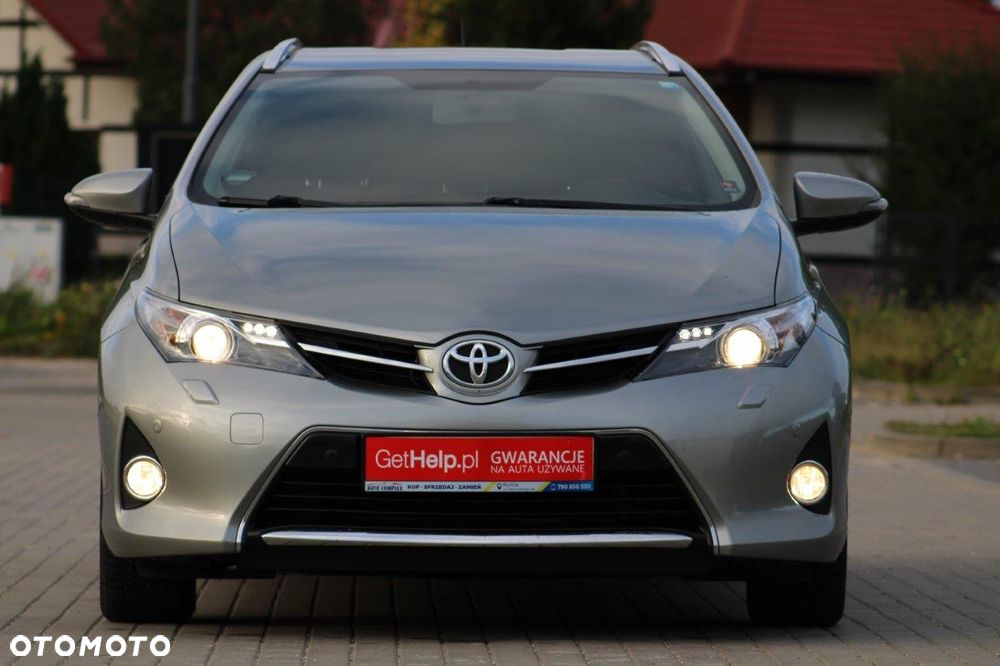 Toyota Auris 1.6 Valvematic Executive - 13
