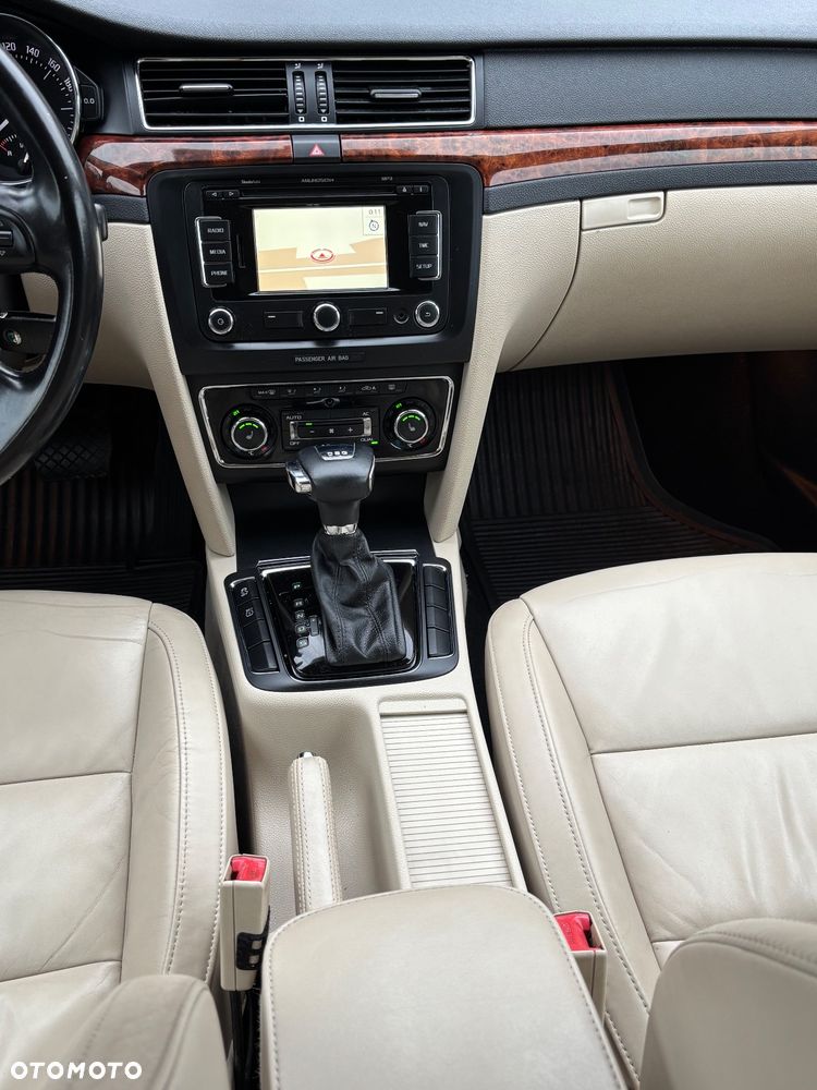 Skoda Superb 2.0 TDI 4x4 DSG Exclusive - 14