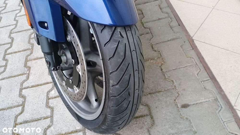 Triumph Trophy - 25