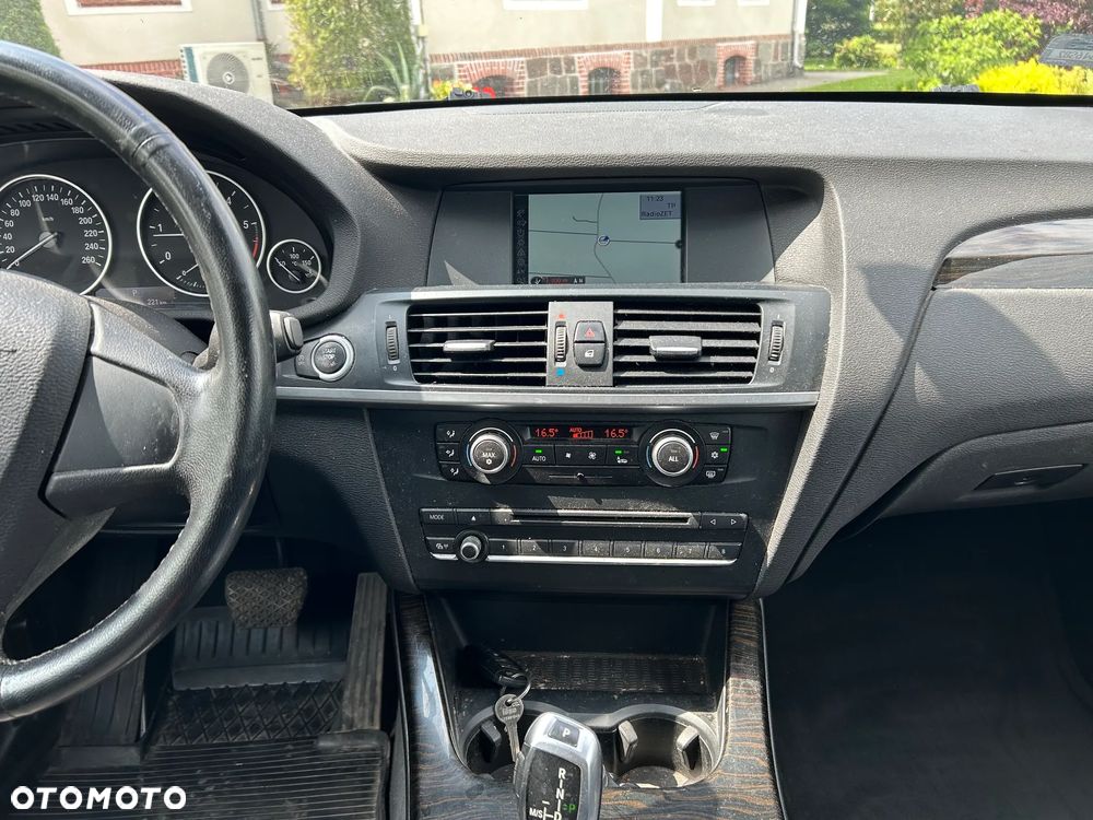 BMW X3 xDrive20d - 10