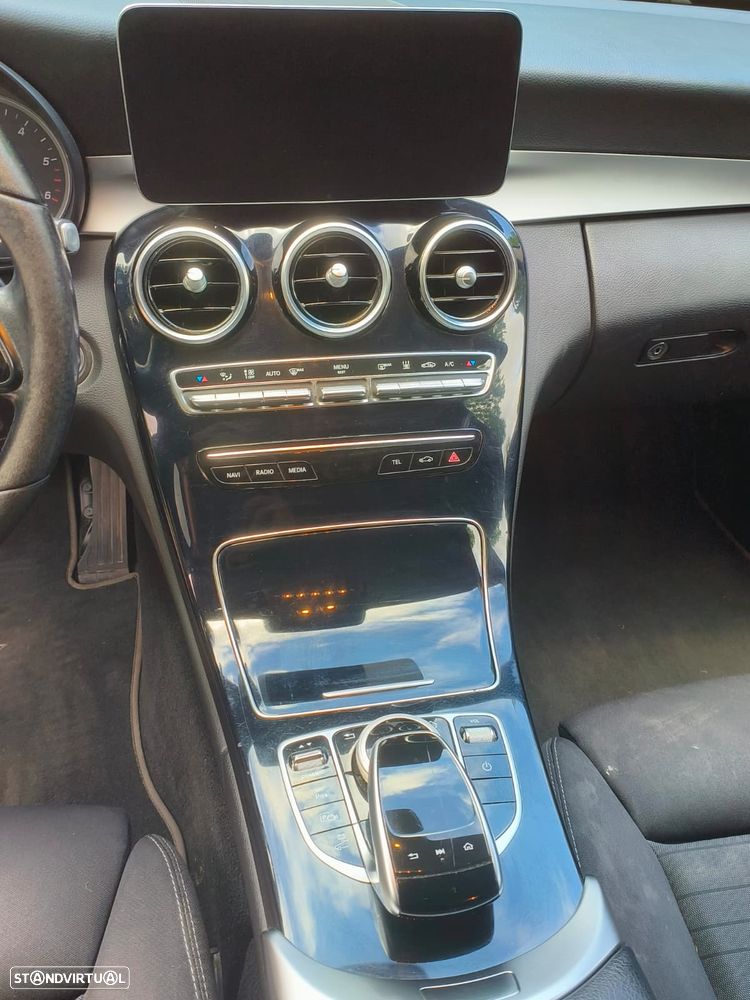 Mercedes-Benz C 300 h Avantgarde - 11