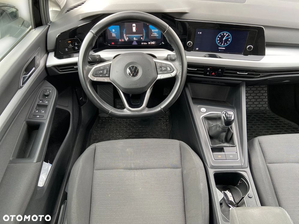 Volkswagen Golf - 23